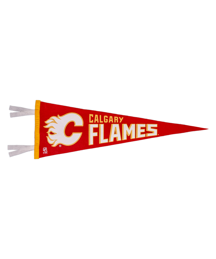 Hockey Calgary Flames Pennant • NHL x Oxford Pennant - - Pennant - Oxford Pennant Hockey Lifestyle | Built by Fans for Fans | Perfect Gift for hockey fan or hockey players that live in the hockey culture