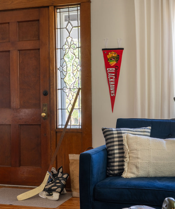 Hockey Chicago Blackhawks Pennant • NHL x Oxford Pennant - - Pennant - Oxford Pennant Hockey Lifestyle | Built by Fans for Fans | Perfect Gift for hockey fan or hockey players that live in the hockey culture