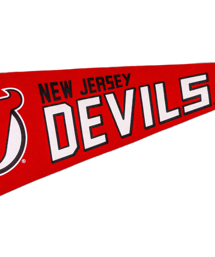 Hockey New Jersey Devils Pennant • NHL x Oxford Pennant - - Pennant - Oxford Pennant Hockey Lifestyle | Built by Fans for Fans | Perfect Gift for hockey fan or hockey players that live in the hockey culture