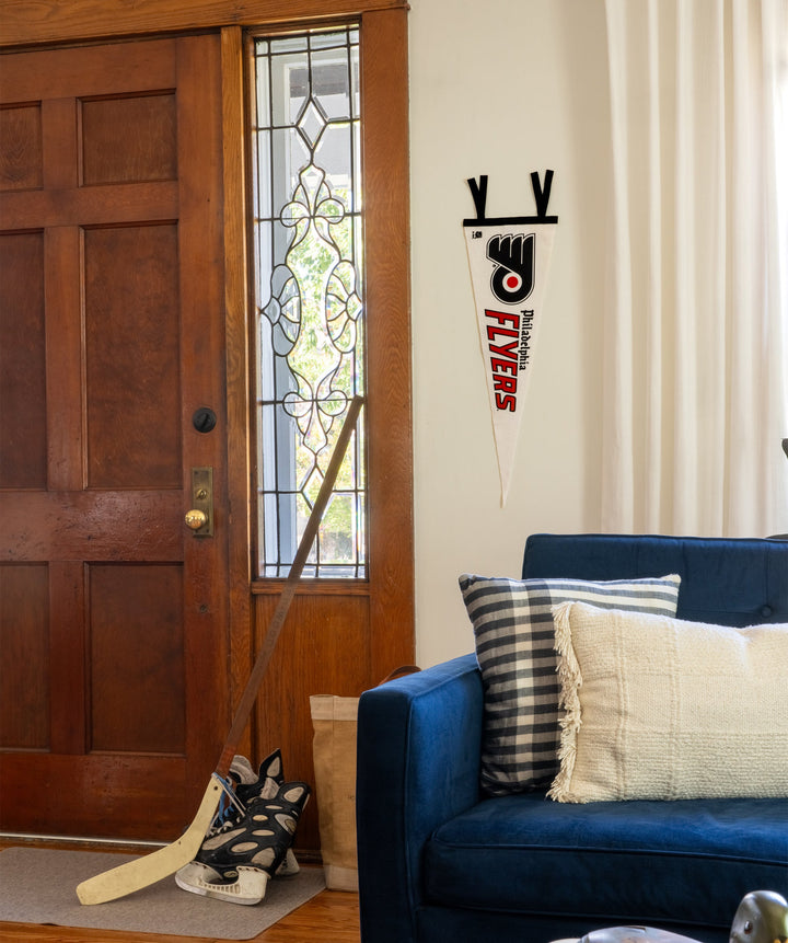 Hockey Philadelphia Flyers Pennant • NHL x Oxford Pennant - - Pennant - Oxford Pennant Hockey Lifestyle | Built by Fans for Fans | Perfect Gift for hockey fan or hockey players that live in the hockey culture