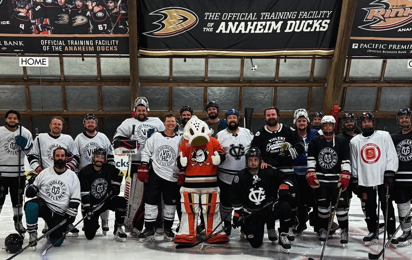 Ice Hockey Athlete Flannel Blanket for Kids Adults,Watercolor Rainbow Pigment Graffiti Flannel Fleece Blanket Queen 90