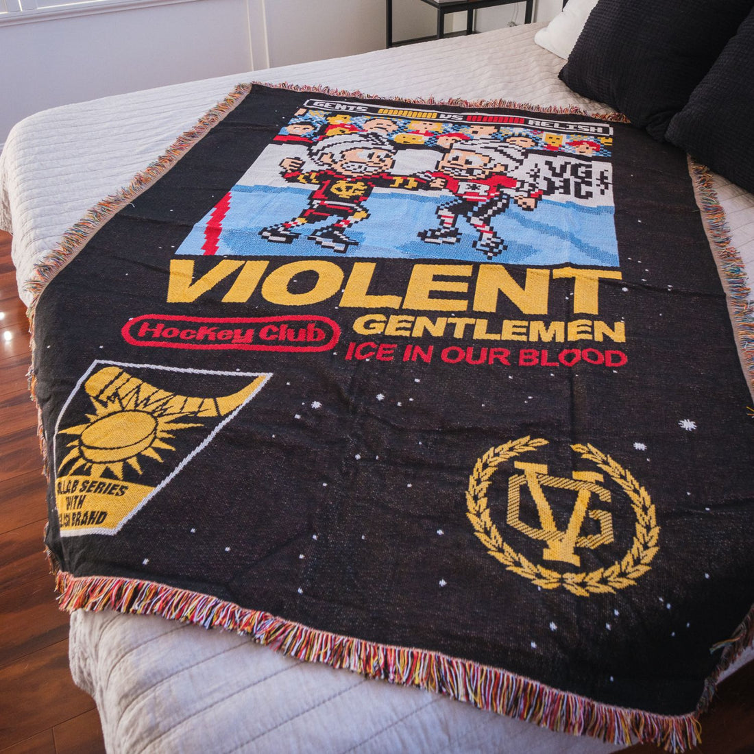 8Bit Jacquard Blanket Violent Gentlemen