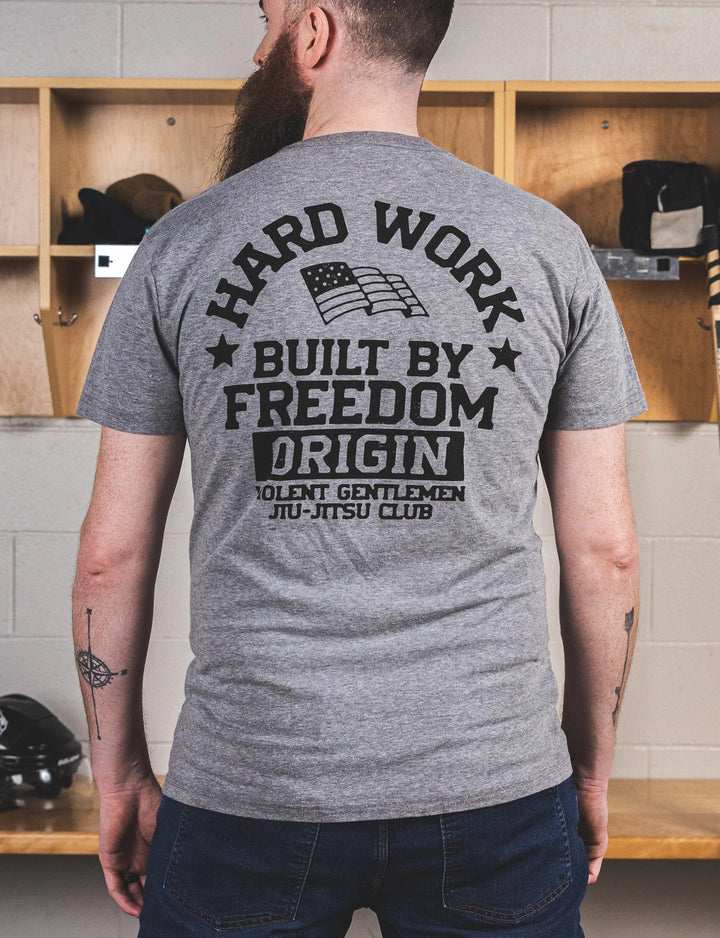 CORE TSHIRT VG HARD WORK GRAPHIC - - Men's T-Shirts - ORIGIN
